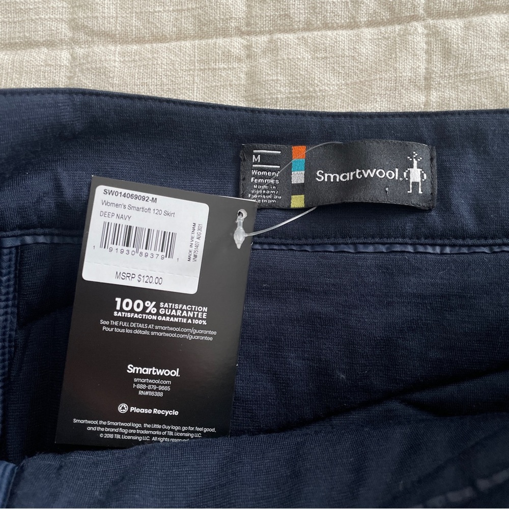 NWT Smartwool SmartLoft 120 Lightweight Wool Skirt Navy Size Medium - Picture 6 of 15